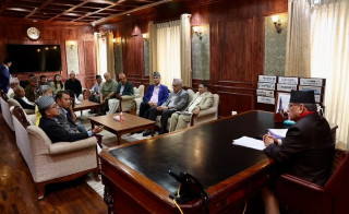 नक्कली भुटानी शरणार्थी प्रकरणमा राप्रपाले ज्ञापनपत्र बुझायो  : प्रधानमन्त्री पुष्पकमल दाहाल प्रचण्डलाई!