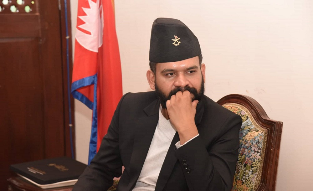 बालेनको चेतावनी काठमाडौँ महानगरका विद्यालय बन्द गरे कर्मचारी हटाइने