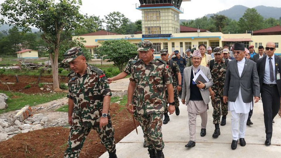 प्रधानमन्त्री दाहालले  बाढीपहिरो प्रभावित क्षेत्रमा राहत र उद्धार कार्य युद्धस्तरमा हुन्छ