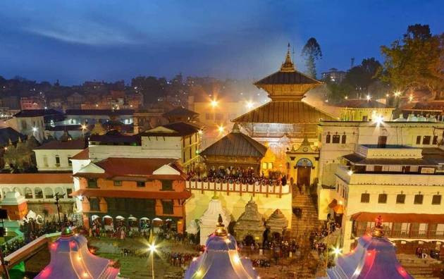 पशुपतिनाथमा बत्ति निभाएर दानपेटिका चोरी