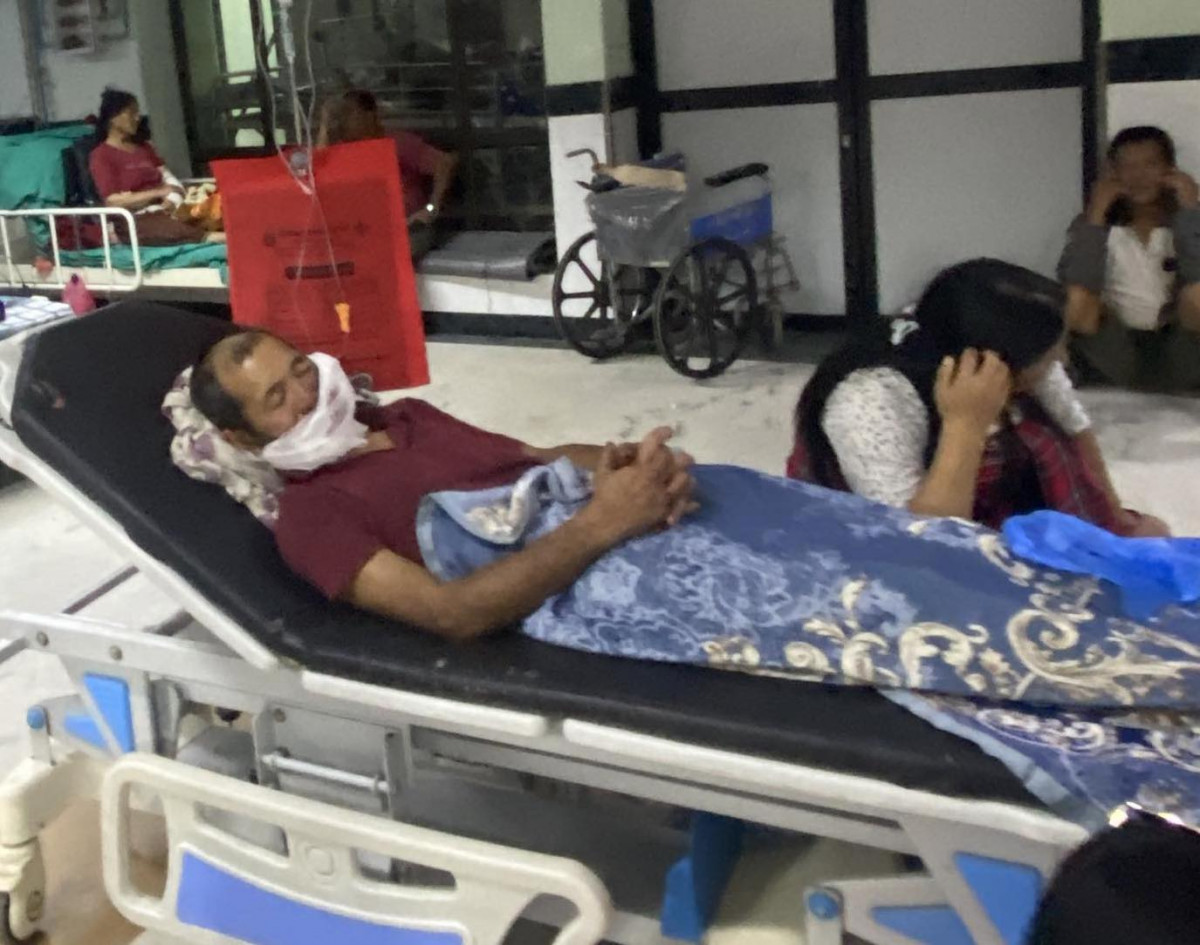 बारपाक सुलिकोटमा खुकुरी  प्रहारबाट एक जना गम्भीर घाइते, काठमाण्डौंको ट्रमा सेन्टरमा उपचार हुदैँ