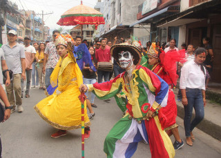 जनैपूर्णिमा पर्व सँगै  आज  गाईजात्रा पनि मनाउदै