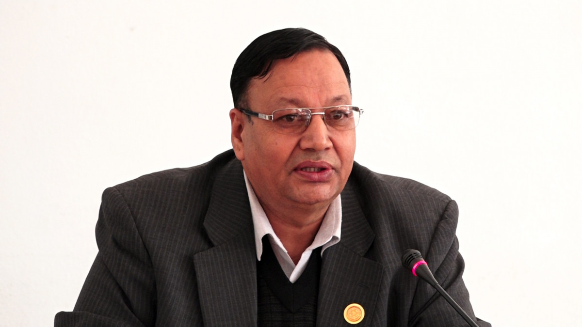 सिंहदरवार जलाउँछु भन्नेलाई कारबाही गर्नुपर्छ :   पूर्व मन्त्री देवेन्द्र पौडेल