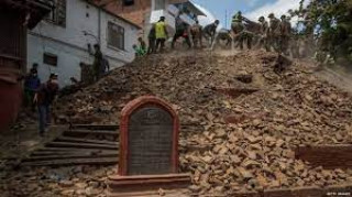 धादिङको खरीमा  भूकम्पले १८घर परिवारको क्षेती भयाे,  मानवीय क्षति भने छैन