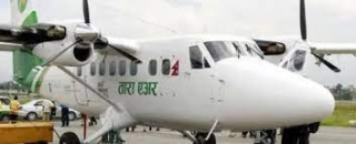 विमानस्थलमा दुई पाइलटबीच कुटाकुट