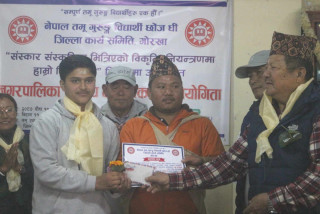वक्तृत्वकला प्रतियोगितामा सरस्वती मा. विका समिप खत्री प्रथम