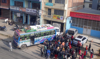 हरमटारीमा बसको  ब्रेक फेल भइ दुर्घटना हुदाँ  १ जना सामान्य घाईते