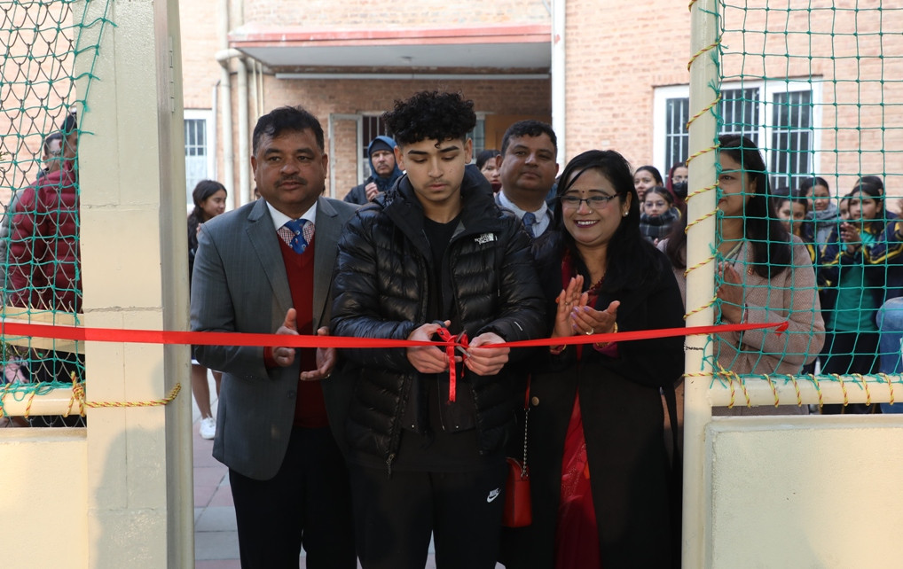 भ्याली पब्लिकमा इन्डोर कभर्डहलको उद्घाटन