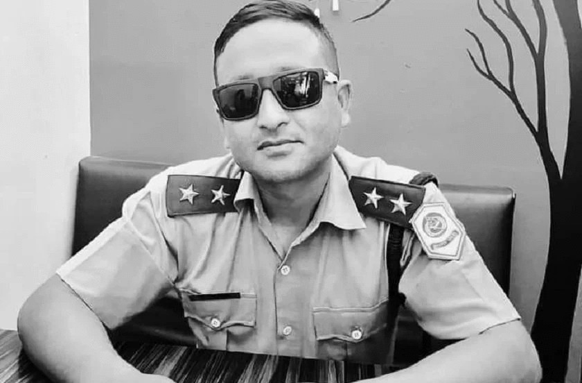 बसको ठक्करबाट घाइते भएका ट्राफिक प्रहरीको उपचारका क्रममा आज मृत्यु
