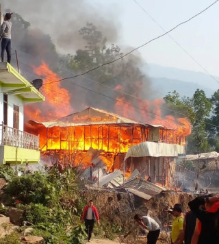 भोजपुरमा आज बिहान आगलागी हुदा घर जलेर नष्ट 