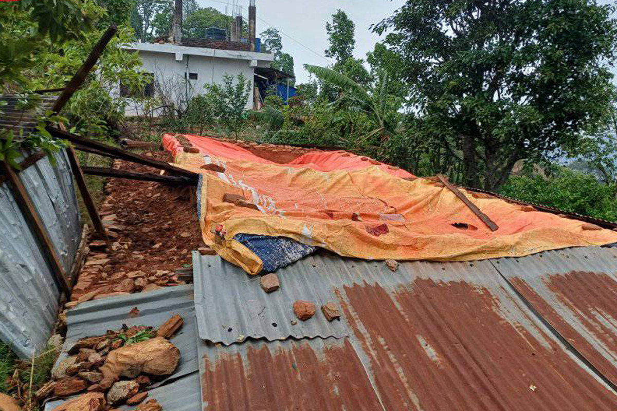 हावाहुरीले गोरखाको सहिद लखनमा २१ वटा घरमा क्षति