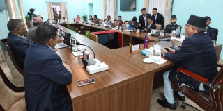  अहिले मन्त्रिपरिषद् बैठक बस्दै