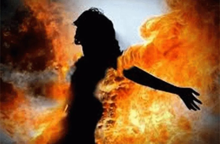 ललितपुरको आगालागीबाट मृत्यु हुनेको संख्या ४ पुग्यो , अब १५ बर्षीय नित गिरीको उपचार हुदैँ 
