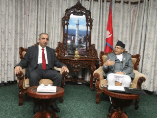 नेपालका सभामुख घिमिरे र युएईका राजदूतअलसाम्सीबिच शिष्टाचार भेटवार्ता 