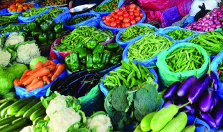 आज कालिमाटी तरकारी बजारमा तरकारी र फफूलको मूल्य  यस्तो छ ।?