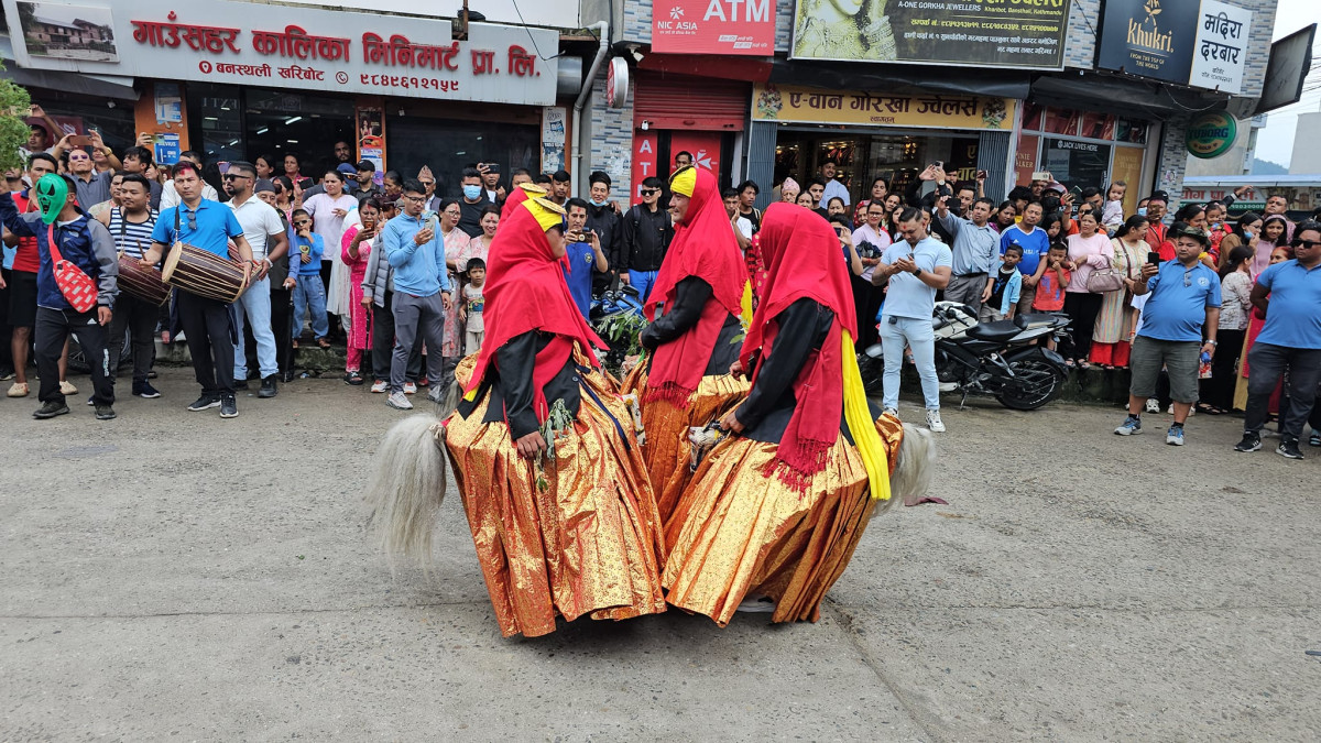 ताकुबासीले काठमाडौँको बनस्थलीमा मनाए गाईजात्रा तस्बिरहरू