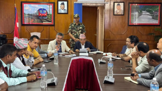 सरकार र यातायात व्यवसायीबीच सहमति गरि  घटस्थापनाभन्दा एक हप्ता अघि अग्रिम टिकट दिने निर्णय 