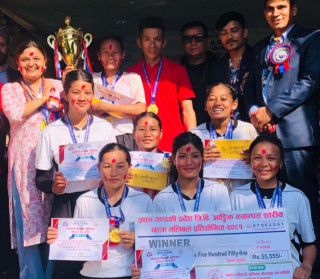 गोरखामा भएको आङ्गिक क्याम्पस छात्रा भलिबल प्रतियोगिताको विजेता बागलुङ धौलागिरी क्याम्पस