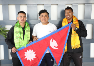 मिक्स मार्सल आर्ट्सको विश्व च्याम्पियनसिपमा दुई खेलाडी