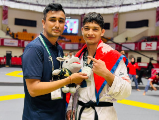  छैटौं कासाद एसियन तेक्वान्दो च्याम्पियनसिपको रजत अभिषेकलाई 