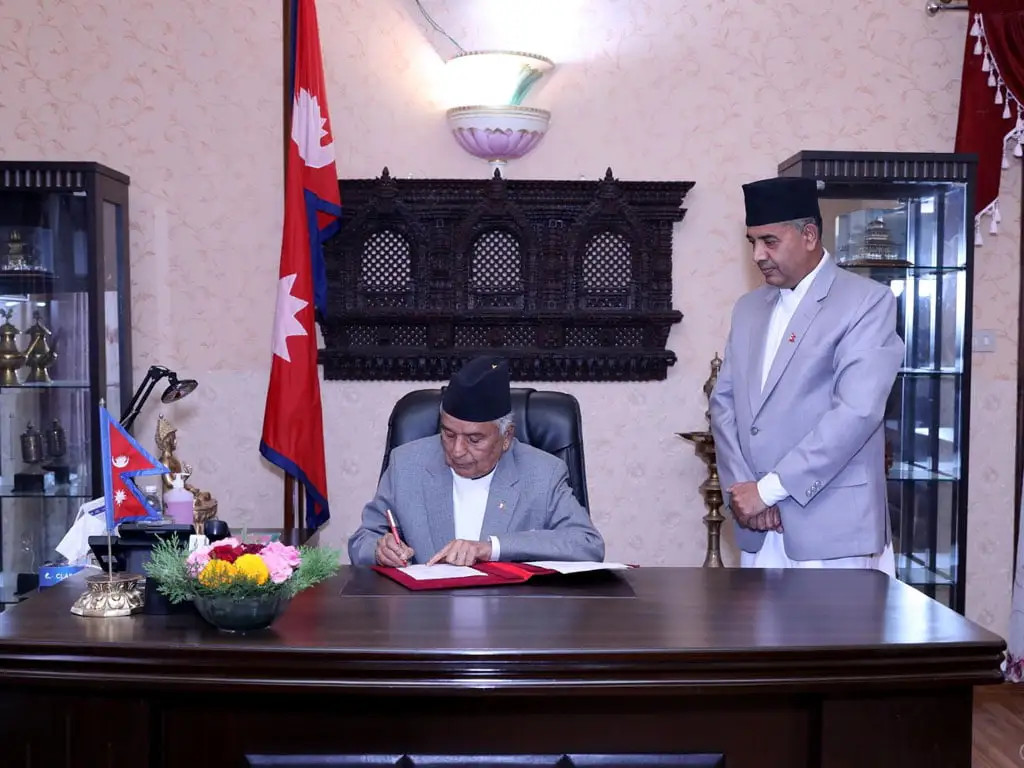 आवासीय राजदूत पदमा ओली र रेग्मी  नियुक्ती