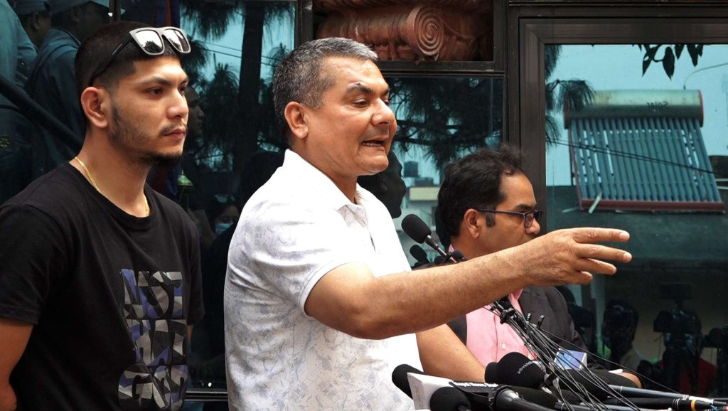  प्रसाई हिरासत बाटै अस्पताल भर्ना 