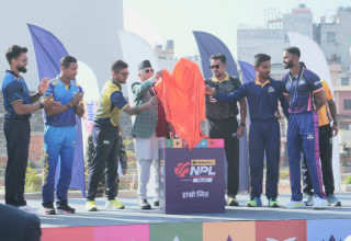 आज प्रधानमन्त्री ओलीद्वारा एनपीएलको ट्रफी सार्वजनिक गरिदै