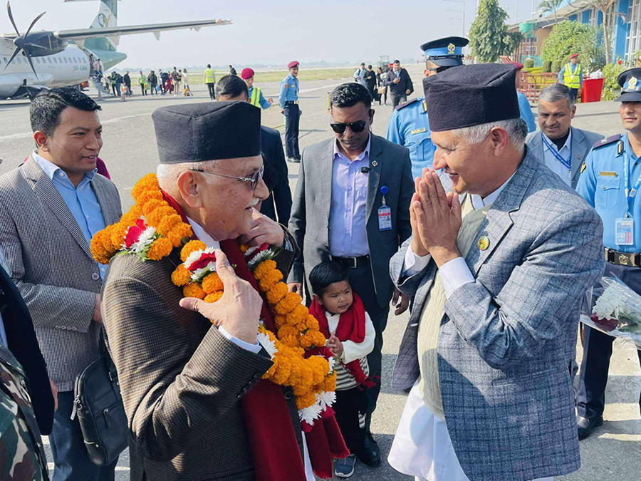 प्रधानमन्त्री ओली लुम्बिनी बौद्ध विश्वविद्यालयको तेस्रो दीक्षान्त समारोहमा सहभागी हुदै 