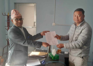 अजिरकोट गाउँपालिकामा आयोजनाभन्दा अन्यत्र गिटी वालुवा विक्री वितरण गरेको भन्दै स्थानीयबाट कारवाही माग