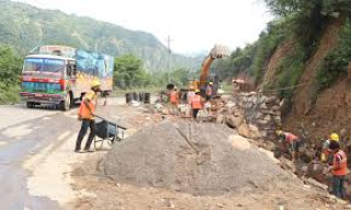 नौबिसे–मुग्लिङ सडकखण्ड  पुस ७ देखि पुस १३ गतेसम्म दिनको ३ घण्टा बन्दा