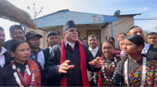 लोकतान्त्रिक गणतन्त्र नै दुर्घटनामा पर्ने खतरा  : अध्यक्ष ‘प्रचण्ड’