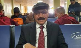   बहस गर्न वरिष्ठ अधिवक्ता त्रिपाठी रुपन्देही जिल्ला अदालत  पुगे