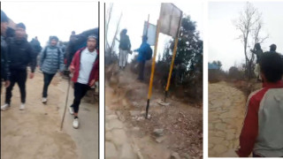 केबलकार निर्माणको विरोध प्रदर्शनका क्रममा झडप हुदा प्रदर्शनकारी ४ जना घाइते,केही प्रहरीहरु पनि घाइते 