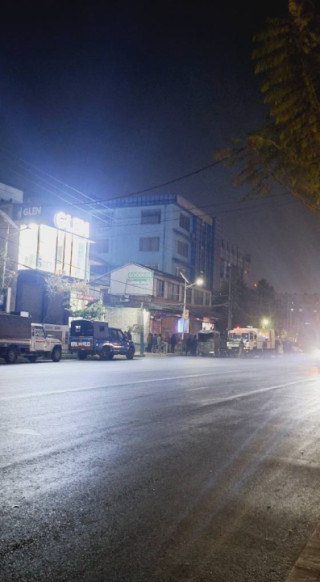 काठमाडौँ त्रिपुरेश्वर चोकको बस स्टपमा शंकास्पद वस्तु फेला 