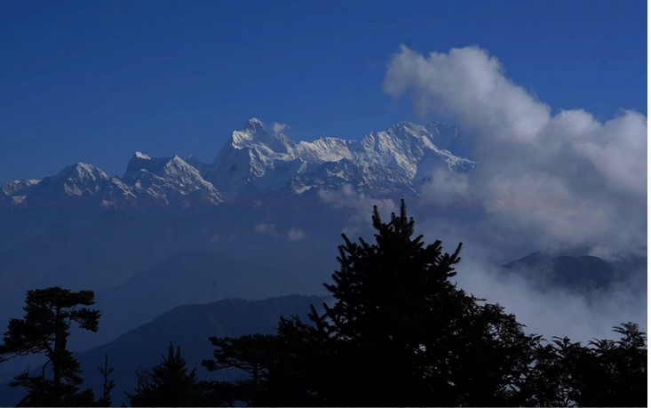 आज कर्णाली र सुदूरपश्चिम  प्रदेशका एकदुई स्थानमा चट्याङ्गसहित हल्का वर्षा 