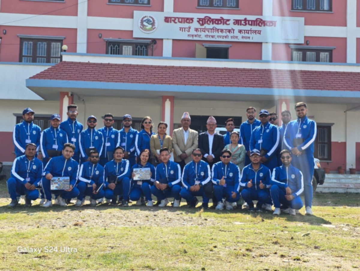 ३९ औँ आधारभुत प्रशासन प्रशिक्षार्थीहरु देश दर्शन अध्ययनको क्रममा बारपाक सुलिकोटमा