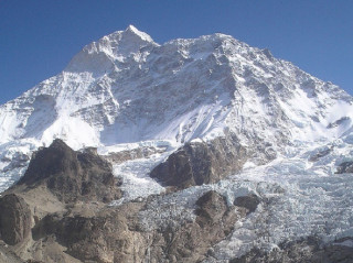 मकालु हिमाल आरोहण गर्ने क्रममा विदेशी नागरिकको मृत्यु