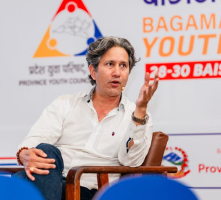  पत्रकार पाठकलाई  २५ हजार धरौटीमा छाड्न अदालतले आदेश