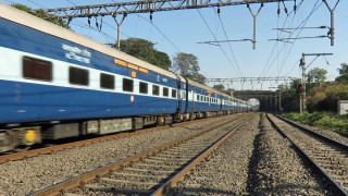 जययनगरमा  रेलको ठक्करबाट एक जनाको मृत्यु
