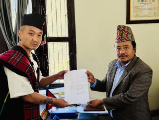  ‘हामी नेपाल’ का संस्थापक गुरूङले आफ्नो नागरिकताको विषयमा स्पष्टता माग्दै वडाध्यक्ष गुरूङलाई आधिकारिक निवेदन दिए