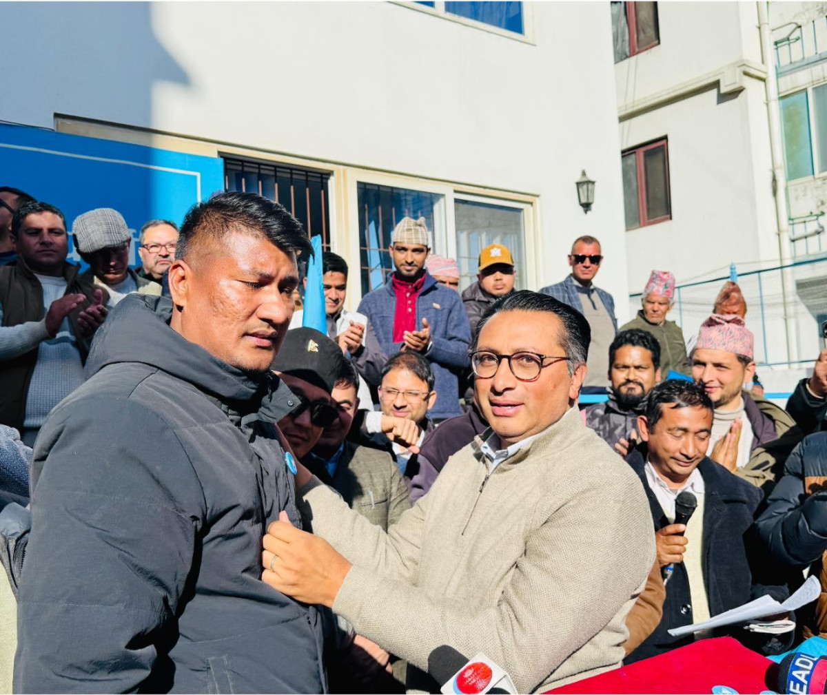वाइसिएलका उपाध्यक्ष प्रेम श्रेष्ठ रास्वपामा प्रवेश