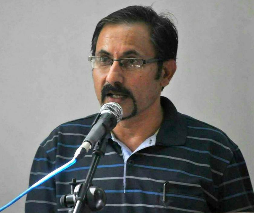 “मेरो ३६ वर्षको कमाई यही हो”  बुबाको निधन भएकाे  नौ महिनापछि थाहा पाएको पीडा सुनाउँदै लेखनाथ न्यौपाने