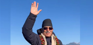 रुकुम पूर्वबाट उम्मेदवार बनेका प्रचण्डले नेपालको जुन ठाउबाट उम्मेदवार बने पनि जित्ने दाबी  