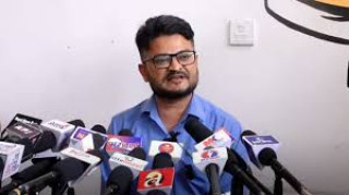 रास्वपालाई भोट दिनु विदेशीको हातमा देश सुम्पिनु हो : मुकुल ढकाल