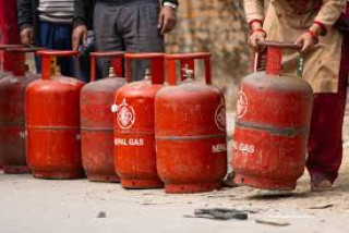  घरायसी प्रयोजनका लागि ग्यास प्रयोग गर्ने उपभोक्तालाई उच्च प्राथमिकता