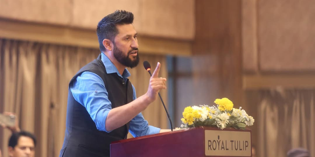 रास्वपा सभापति रवि लामिछानेको सांसदलाई निर्देशन “जनताको जिम्मेवारी हल्का नलिनू, स्वार्थभन्दा माथि उठेर काम गरौं”