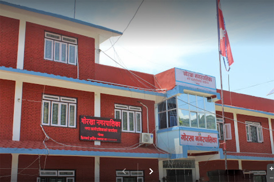 गोरखा नगरपालिकाले आइतबार सार्वजानिक बिदा नदिने निर्णय