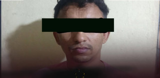 रास्वपाको नेता र प्रधानमन्त्रीको सचिवालय सदस्य भन्दै सरकारी कार्यालय अनुगमन, झापामा एक युवक पक्राउ