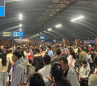 वैदेशिक रोजगारीमा जाने नेपालीको संख्या दिनप्रतिदिन बढ्दै, स्वदेशमै रोजगारीको अवसर सिर्जना गर्न चुनौती